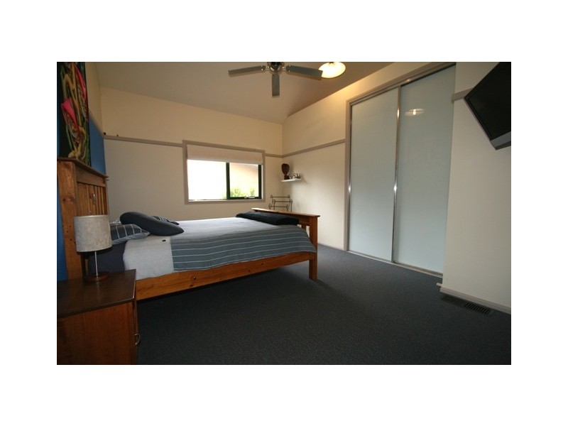 32 Jeury Court, Cowes VIC 3922