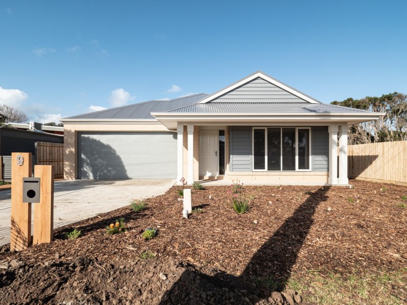 9 Ocean Reach, Cape Woolamai VIC 3925
