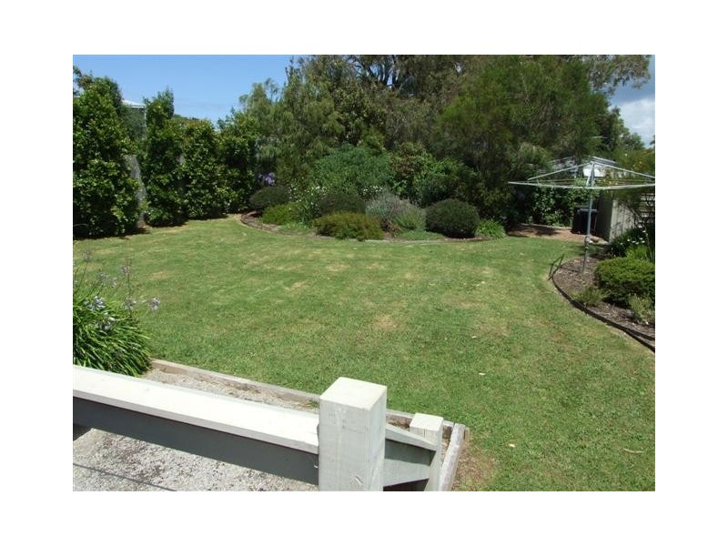 32 Scenic Drive, Cowes VIC 3922
