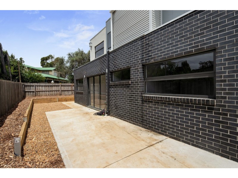 3 and 4 /61 McKenzie Road, Cowes VIC 3922