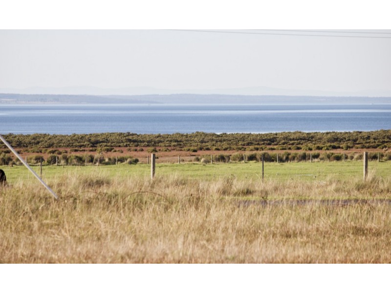 2 Surf Crescent, Surf Beach VIC 3922