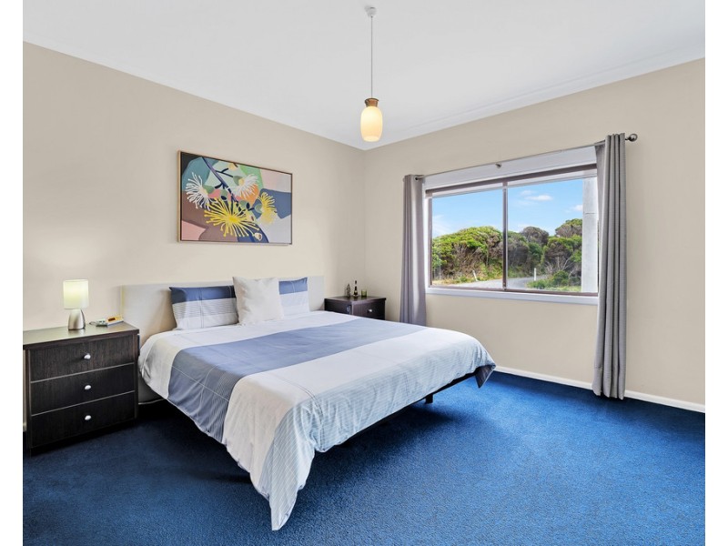 19 Seaview Crescent, Surf Beach VIC 3922