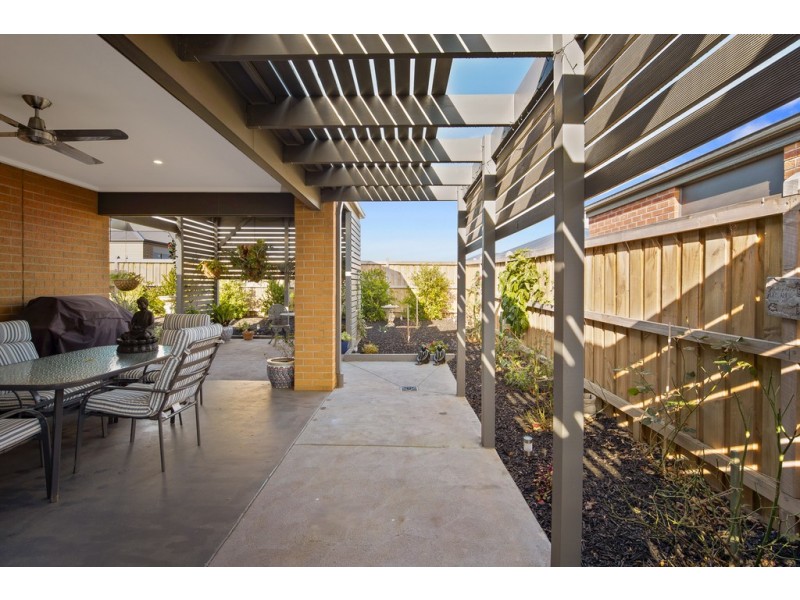 37 Seacrest Drive, Cowes VIC 3922