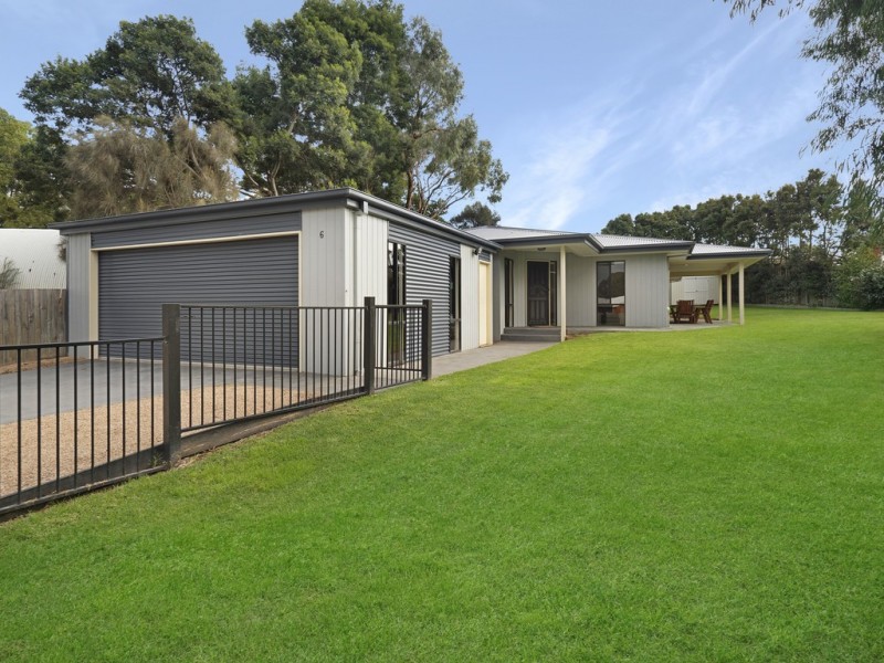 6 Eucalypt Close, Cowes VIC 3922
