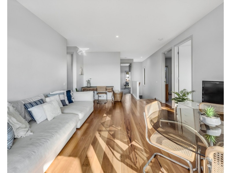 4 Echidna Grove, Cowes VIC 3922