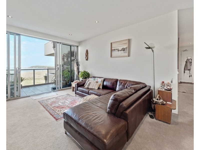 9/4 Sapphire View, San Remo VIC 3925