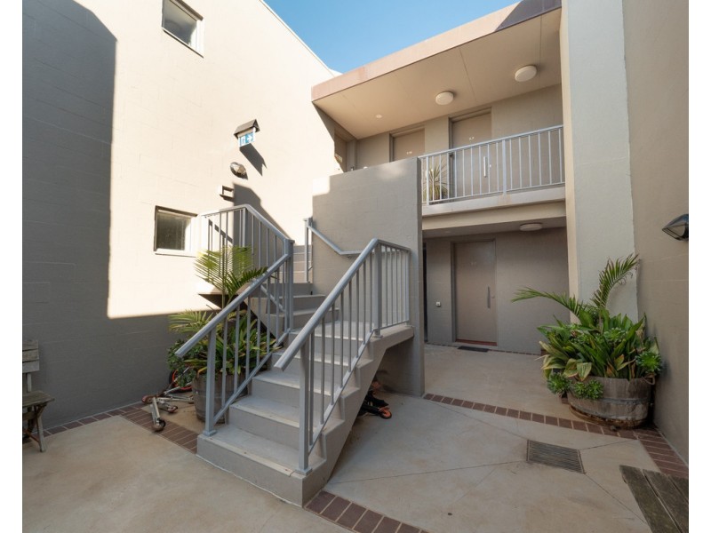 9/4 Sapphire View, San Remo VIC 3925