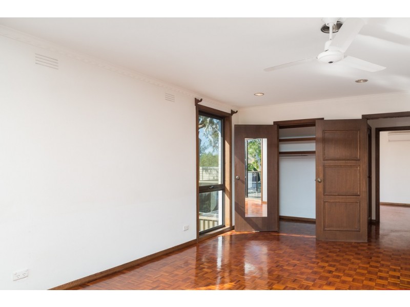 1 Forrest Avenue, Newhaven VIC 3925