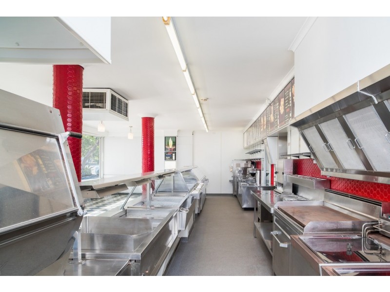 1 Forrest Avenue, Newhaven VIC 3925