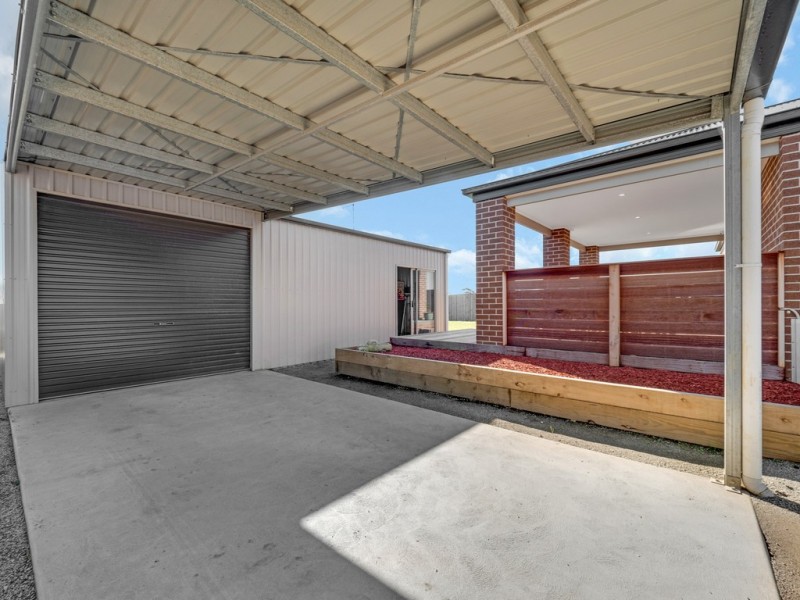 26 Seacrest Drive, Cowes VIC 3922