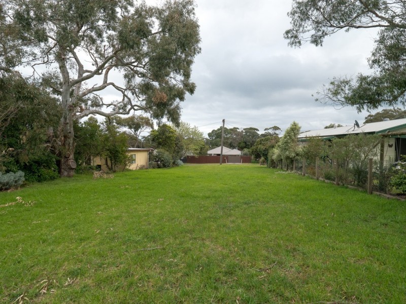 77 Scenic Drive, Cowes VIC 3922