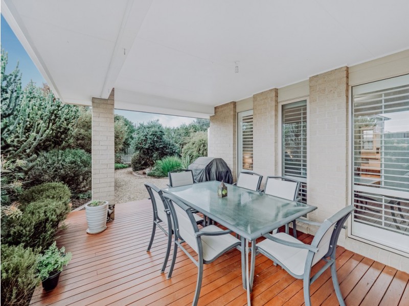 43 Boardwalk Boulevard, Cowes VIC 3922
