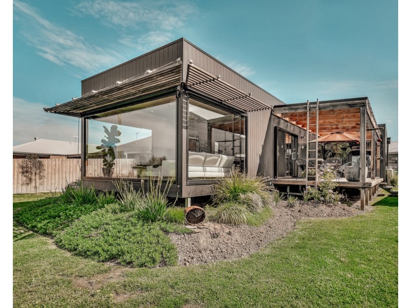 3 Hope Way, Cowes VIC 3922