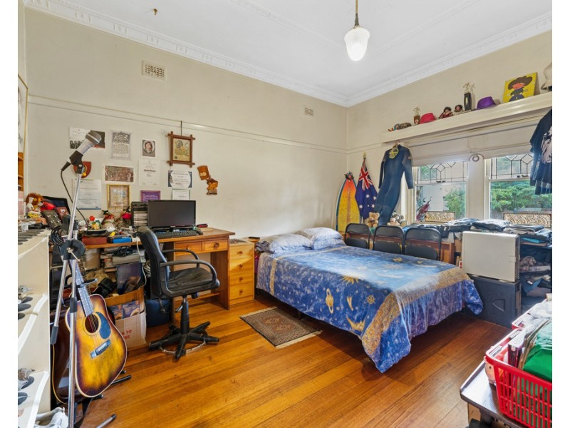 30 Raywood Avenue, Cowes VIC 3922