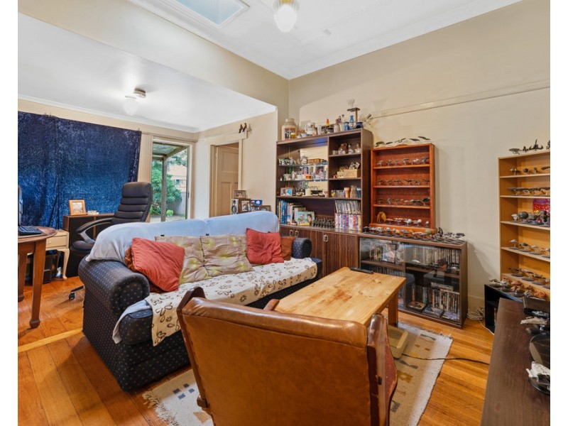 30 Raywood Avenue, Cowes VIC 3922