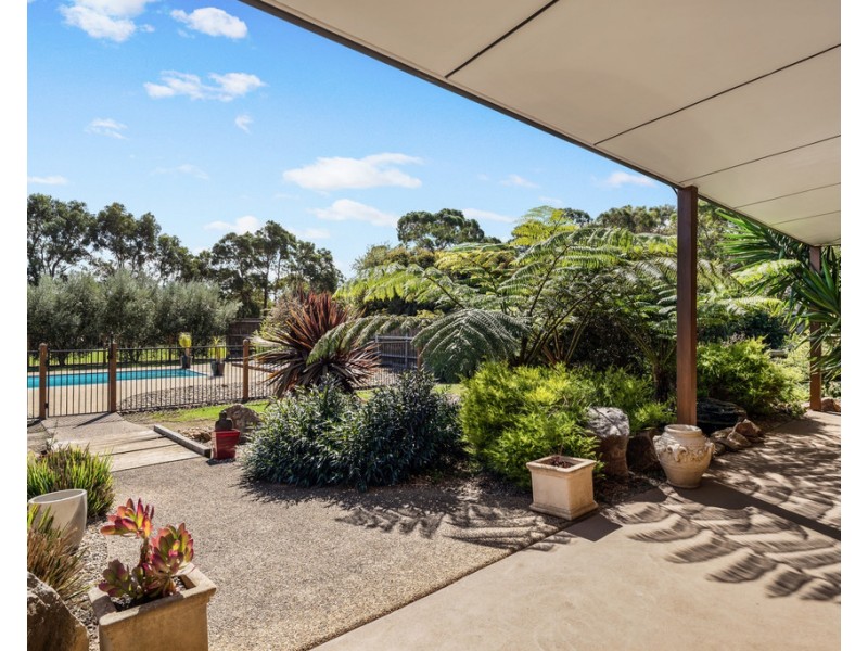 15 Coghlan Road, Cowes VIC 3922