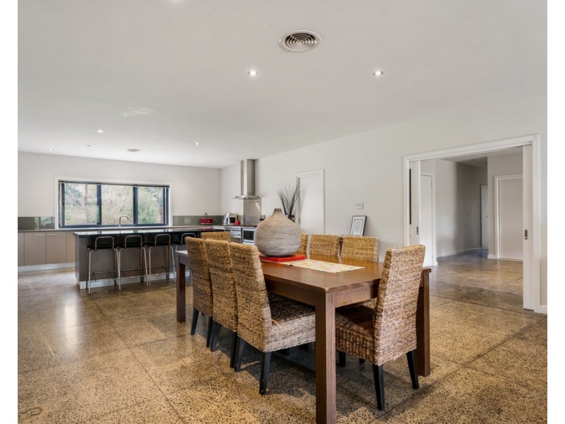 15 Coghlan Road, Cowes VIC 3922