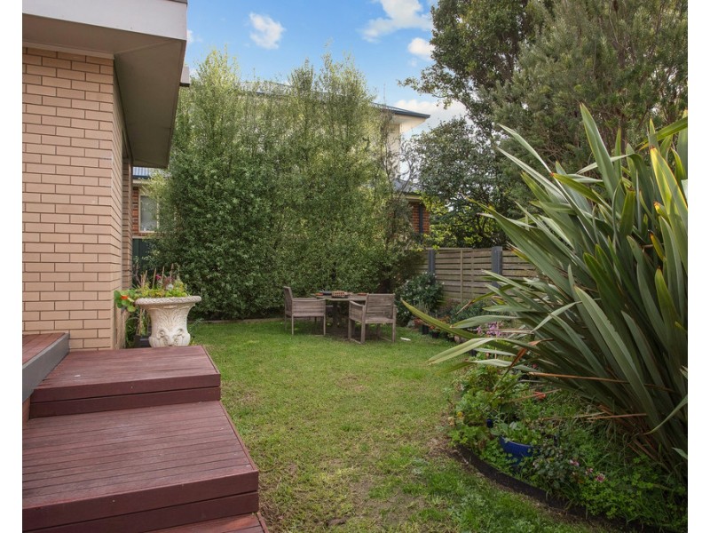 1/73 Walton Street, Cowes VIC 3922