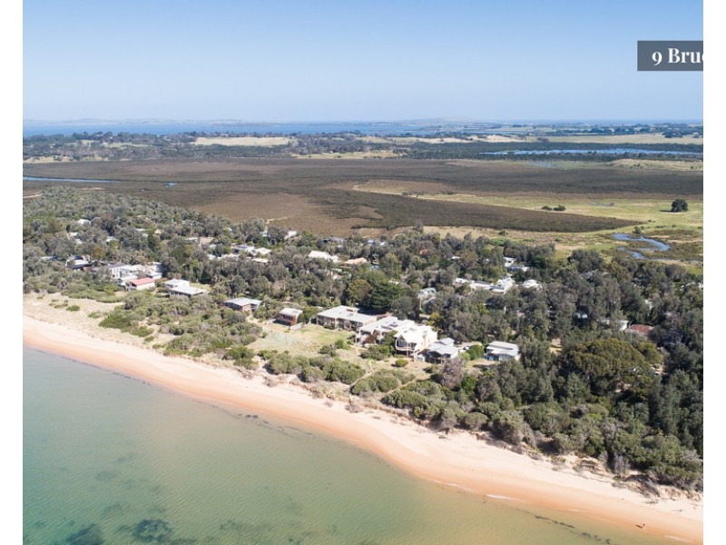 9 Bruce Road, Silverleaves VIC 3922