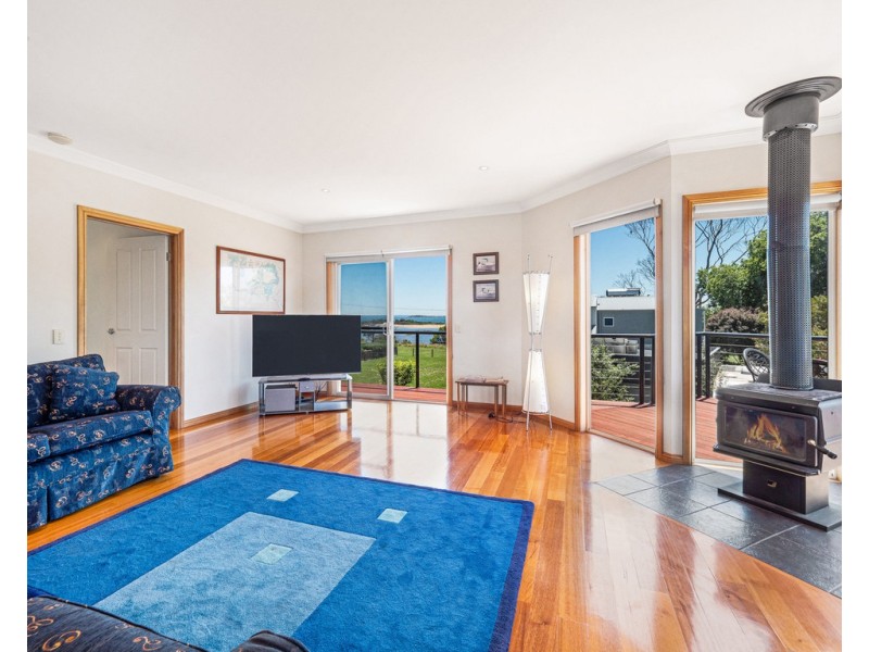 7 Walton Street, Rhyll VIC 3923