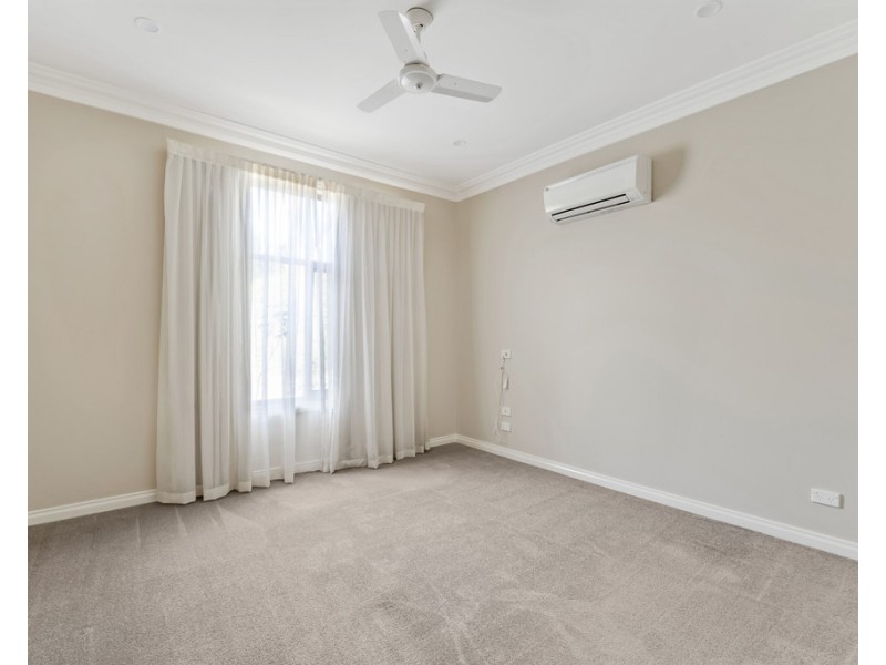 4/1A Leslie Avenue, Cowes VIC 3922