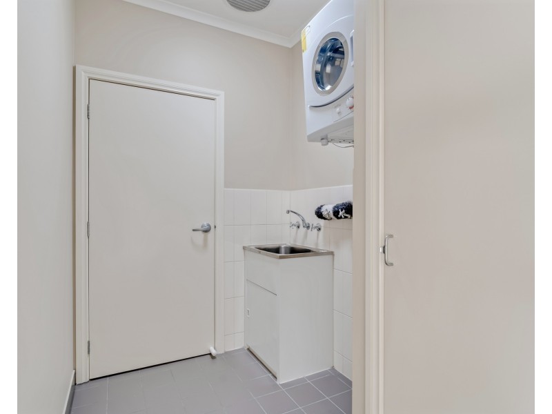 4/1A Leslie Avenue, Cowes VIC 3922