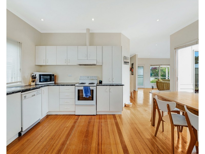 1/20 Cleeland Street, Newhaven VIC 3925