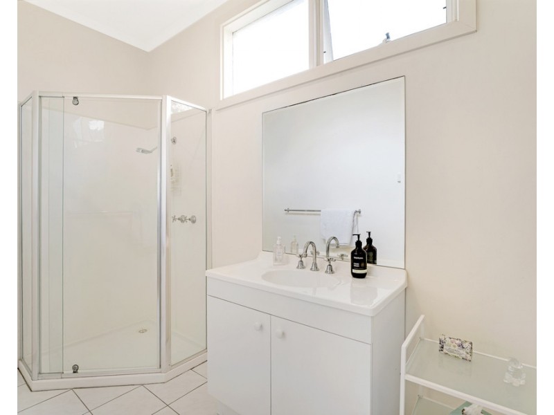 1/20 Cleeland Street, Newhaven VIC 3925