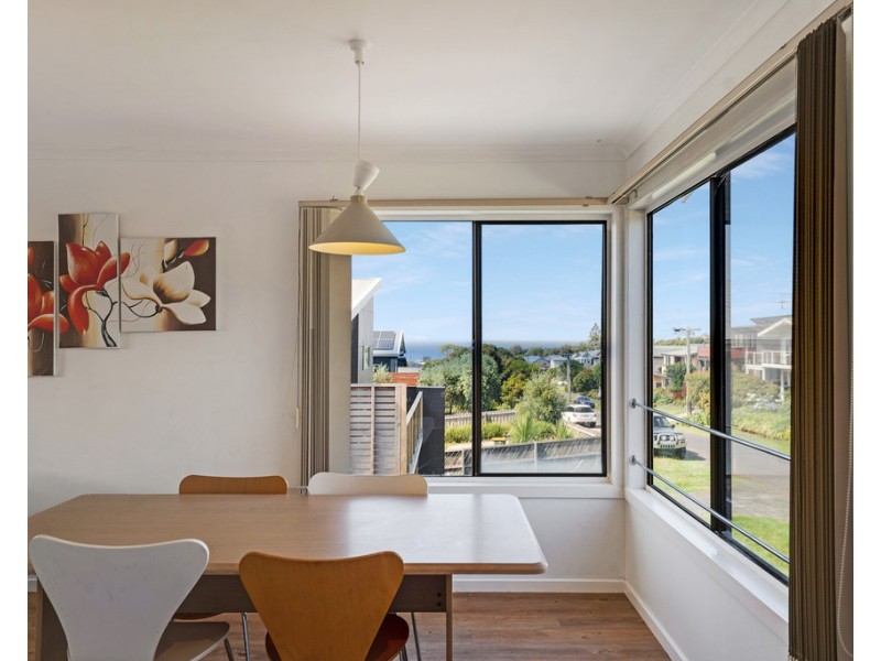 13 Hollywood Crescent, Smiths Beach VIC 3922