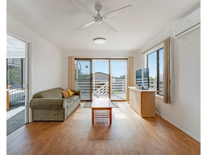 13 Hollywood Crescent, Smiths Beach VIC 3922