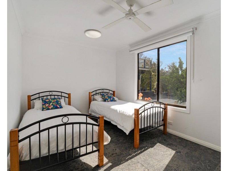 13 Hollywood Crescent, Smiths Beach VIC 3922