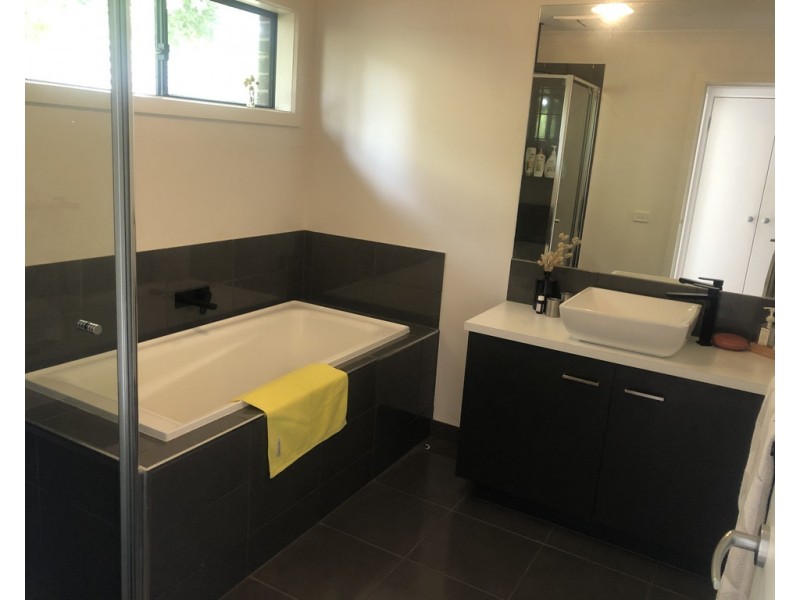 3 Moore Street, Silverleaves VIC 3922