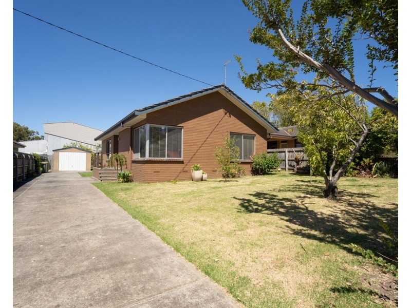 71 Church Street, Cowes VIC 3922