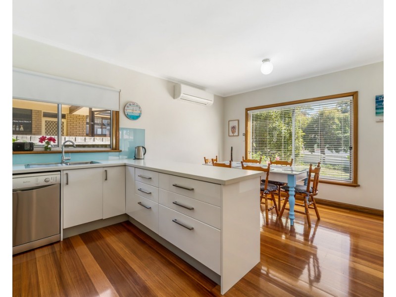 71 Church Street, Cowes VIC 3922