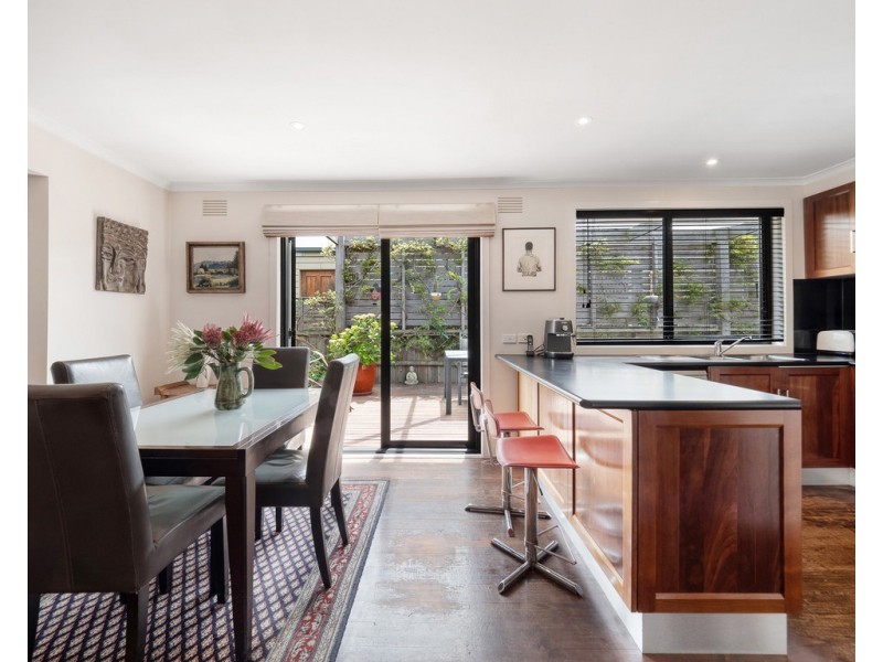 8 Dixon Street, Surf Beach VIC 3922