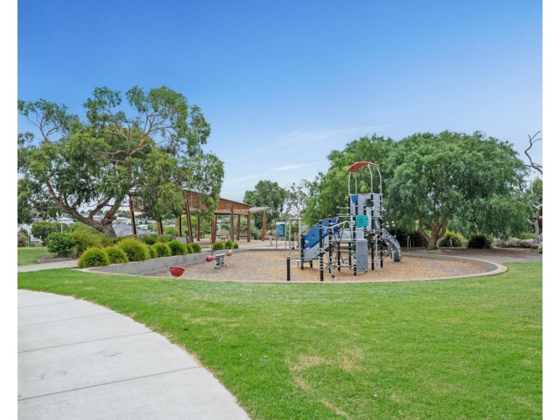 10 Wonga Lane, Cowes VIC 3922