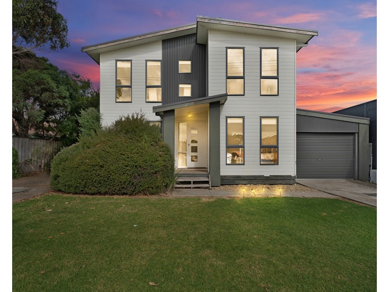 1/28 Malcliff Road, Newhaven VIC 3925