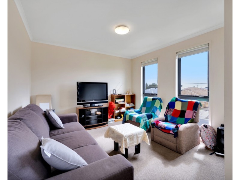1/28 Malcliff Road, Newhaven VIC 3925