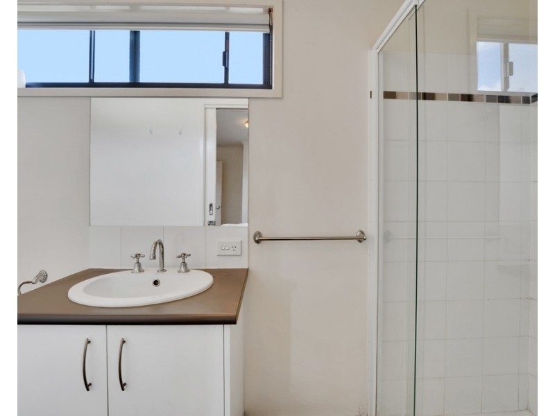 1/28 Malcliff Road, Newhaven VIC 3925