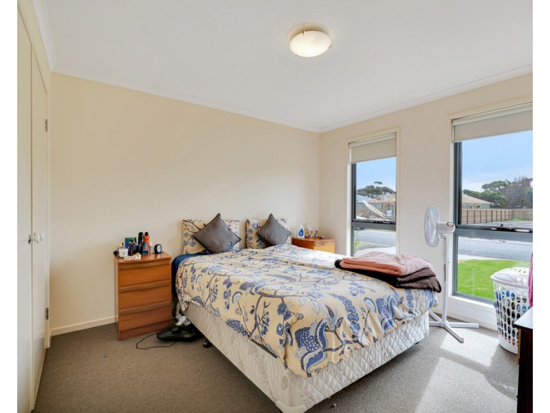 1/28 Malcliff Road, Newhaven VIC 3925