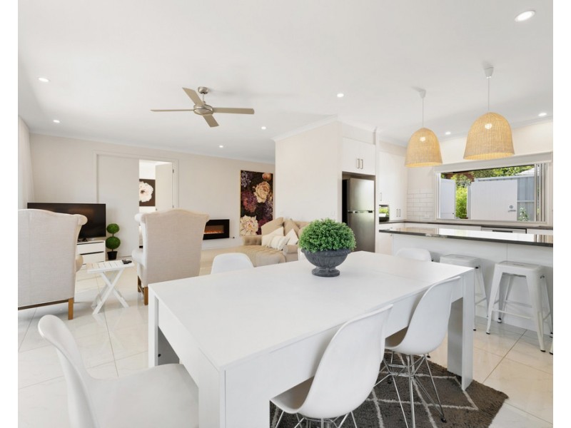 14 Walpole Street, Cowes VIC 3922