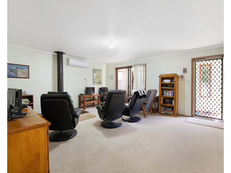33 Walton Street, Rhyll VIC 3923