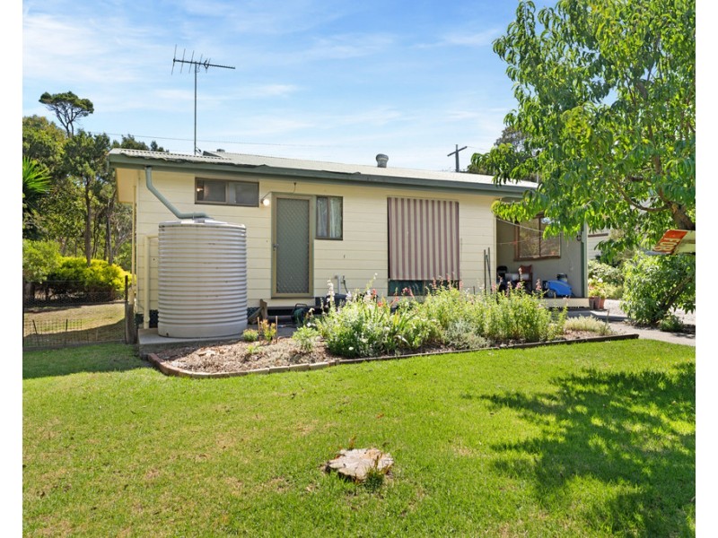 33 Walton Street, Rhyll VIC 3923