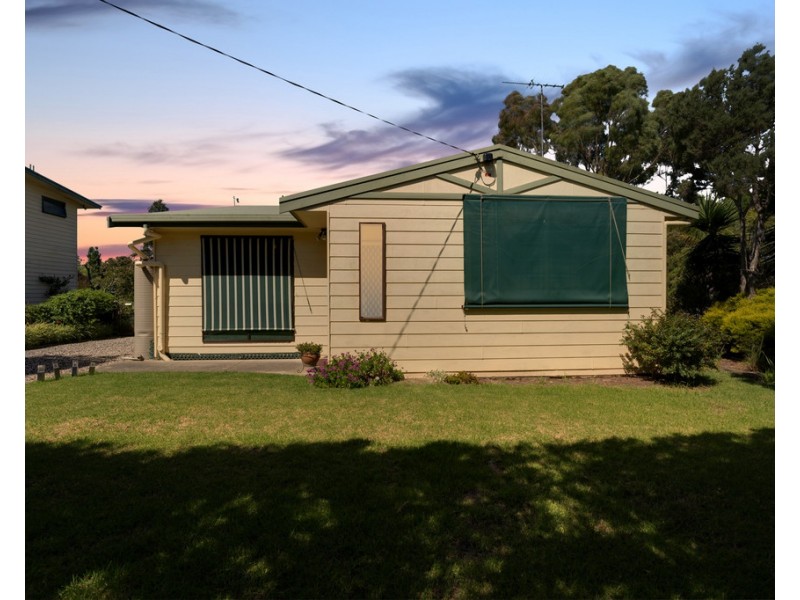 33 Walton Street, Rhyll VIC 3923