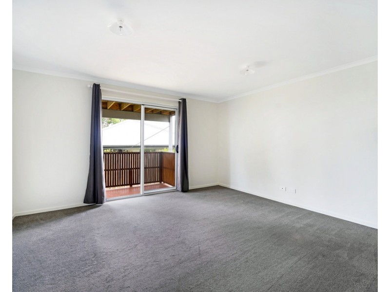 32 Norman Drive, Cowes VIC 3922