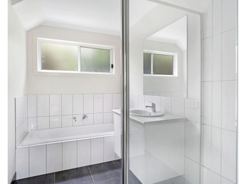 32 Norman Drive, Cowes VIC 3922