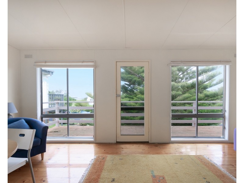 18 Maroubra Drive, Cape Woolamai VIC 3925