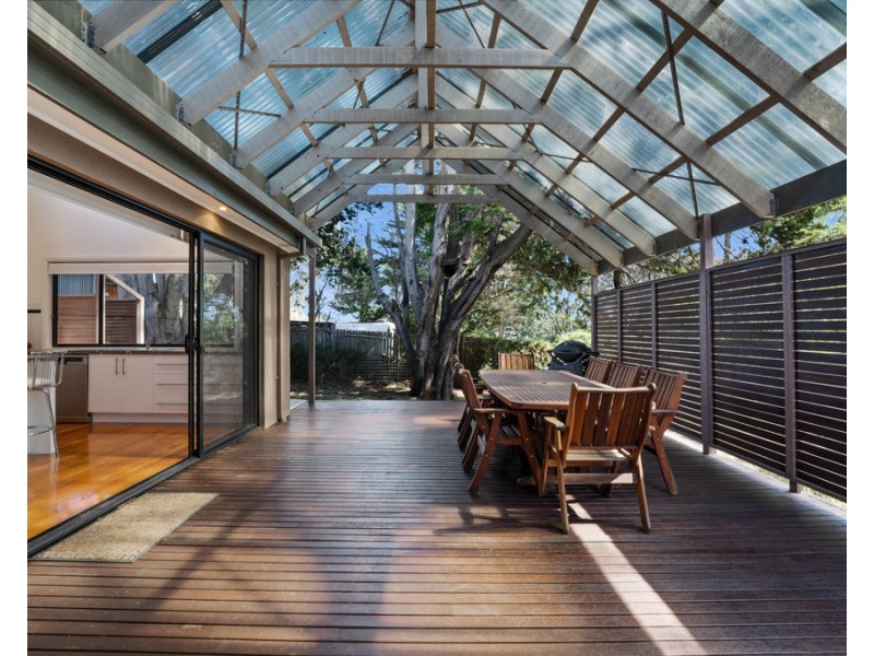 12 Hollywood Crescent, Smiths Beach VIC 3922