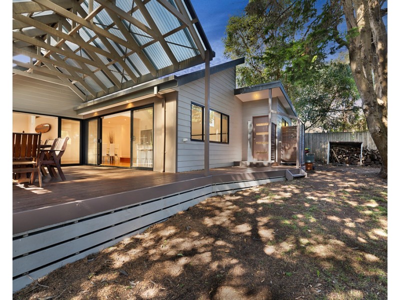 12 Hollywood Crescent, Smiths Beach VIC 3922