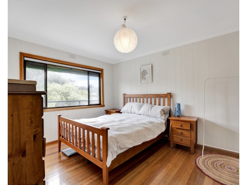 526 Settlement Road, Cowes VIC 3922